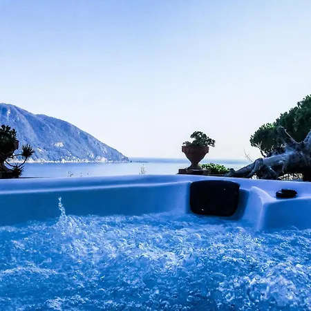 Carpediem - Luxury Private Front Sea Portofino Coast Pensionat *