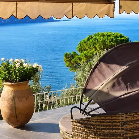 Carpediem - Luxury Private Front Sea Portofino Coast Pensionat *